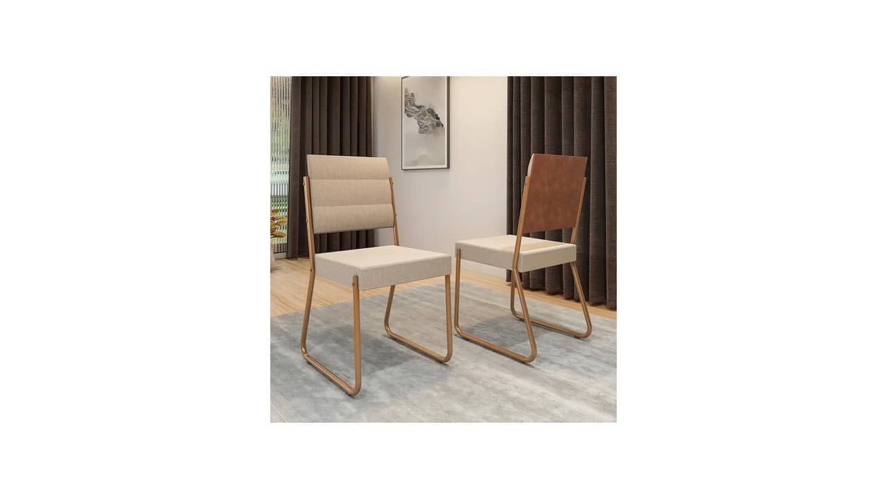 Melhor Cadeira para Mesa de Jantar: Estofadas vs Polipropileno
